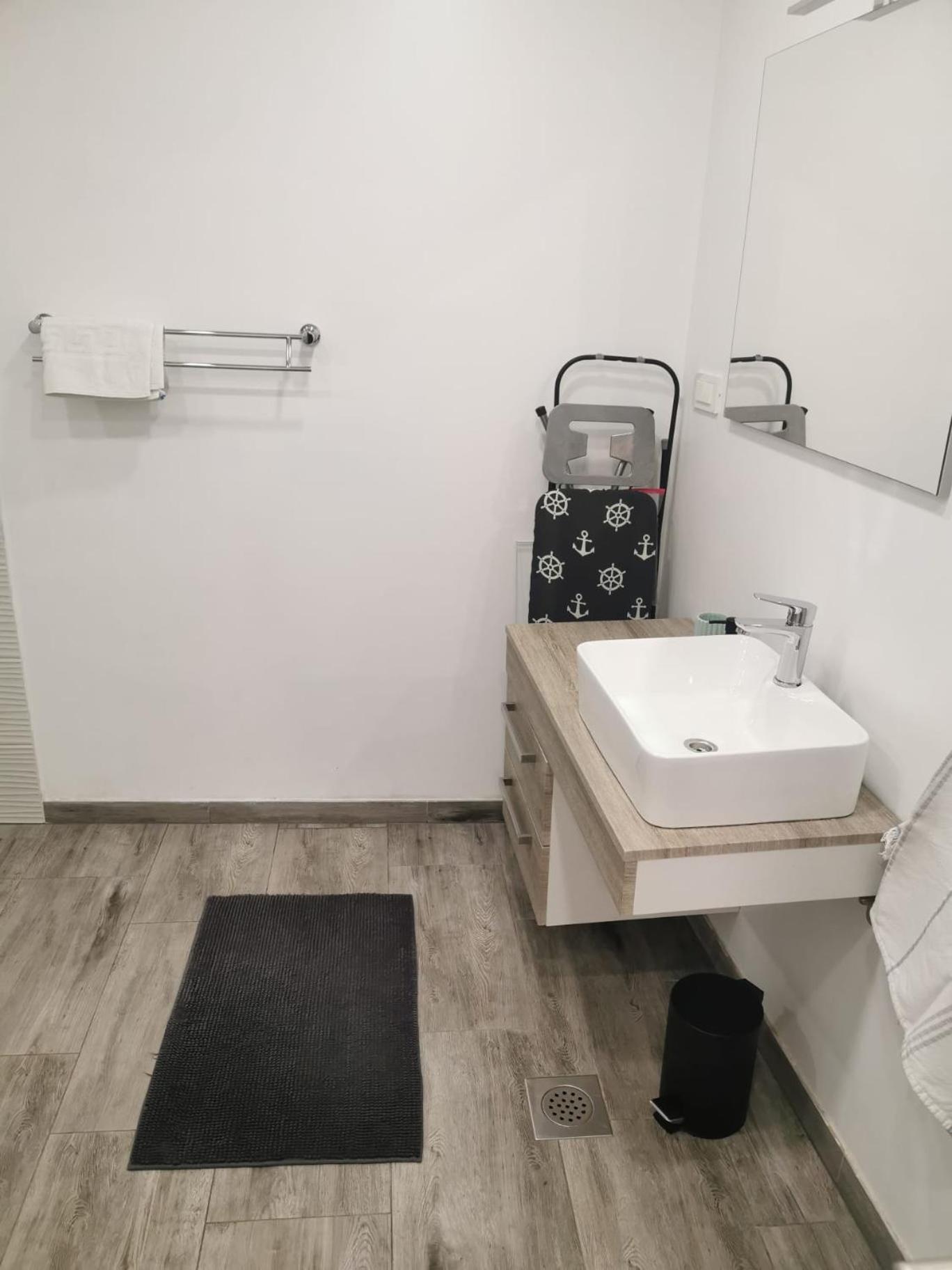 Apartment Simply Rodin Kastela Bagian luar foto