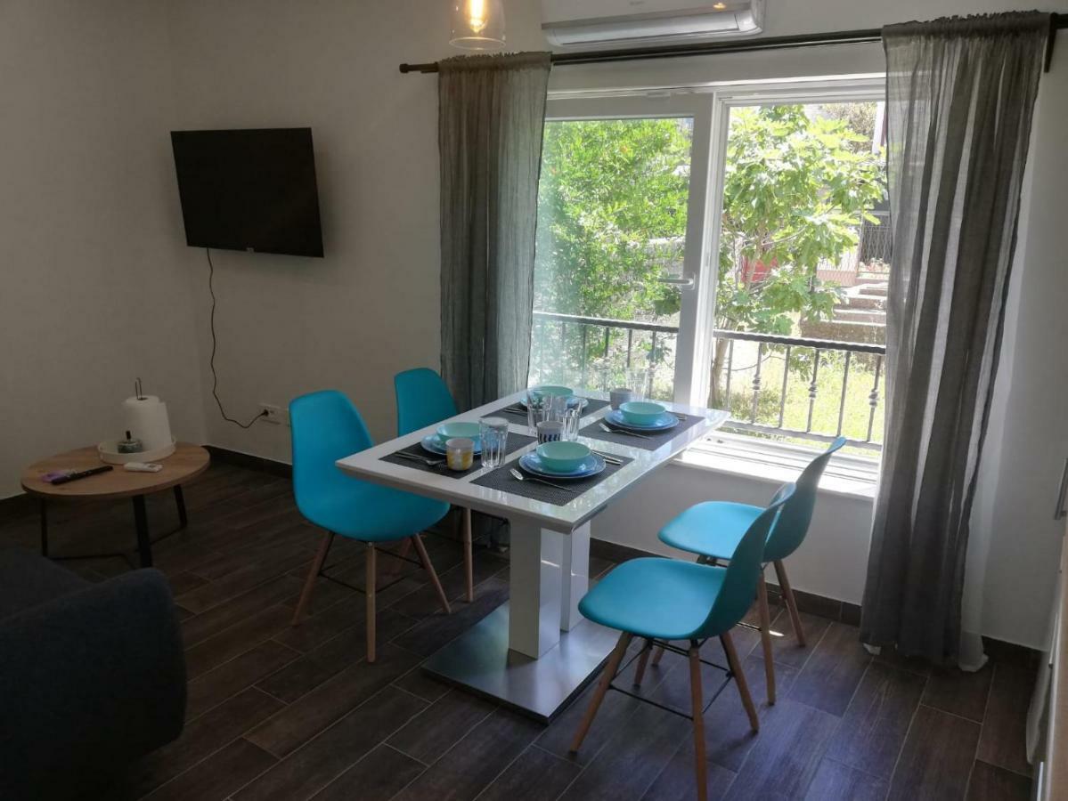 Apartment Simply Rodin Kastela Bagian luar foto