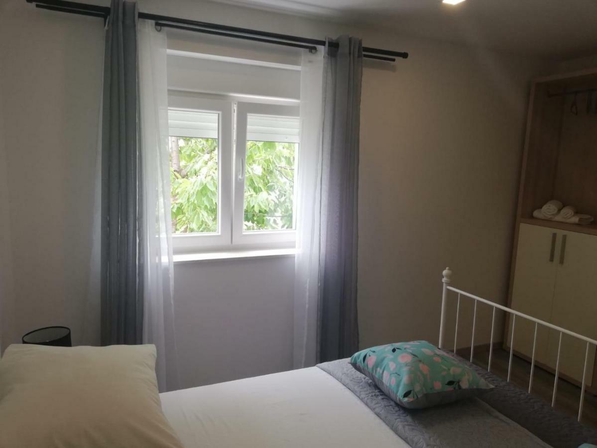 Apartment Simply Rodin Kastela Bagian luar foto